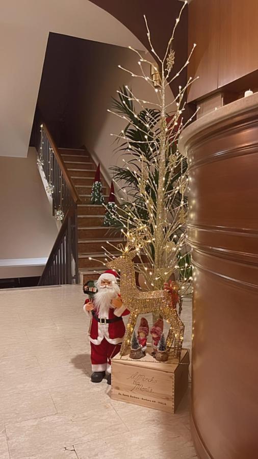 Отель Divino Bistrot E Relais Lenola Экстерьер фото